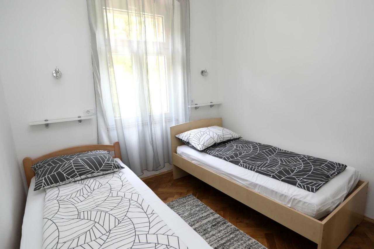 Appartement Apartman Cinkopan à Pula Extérieur photo