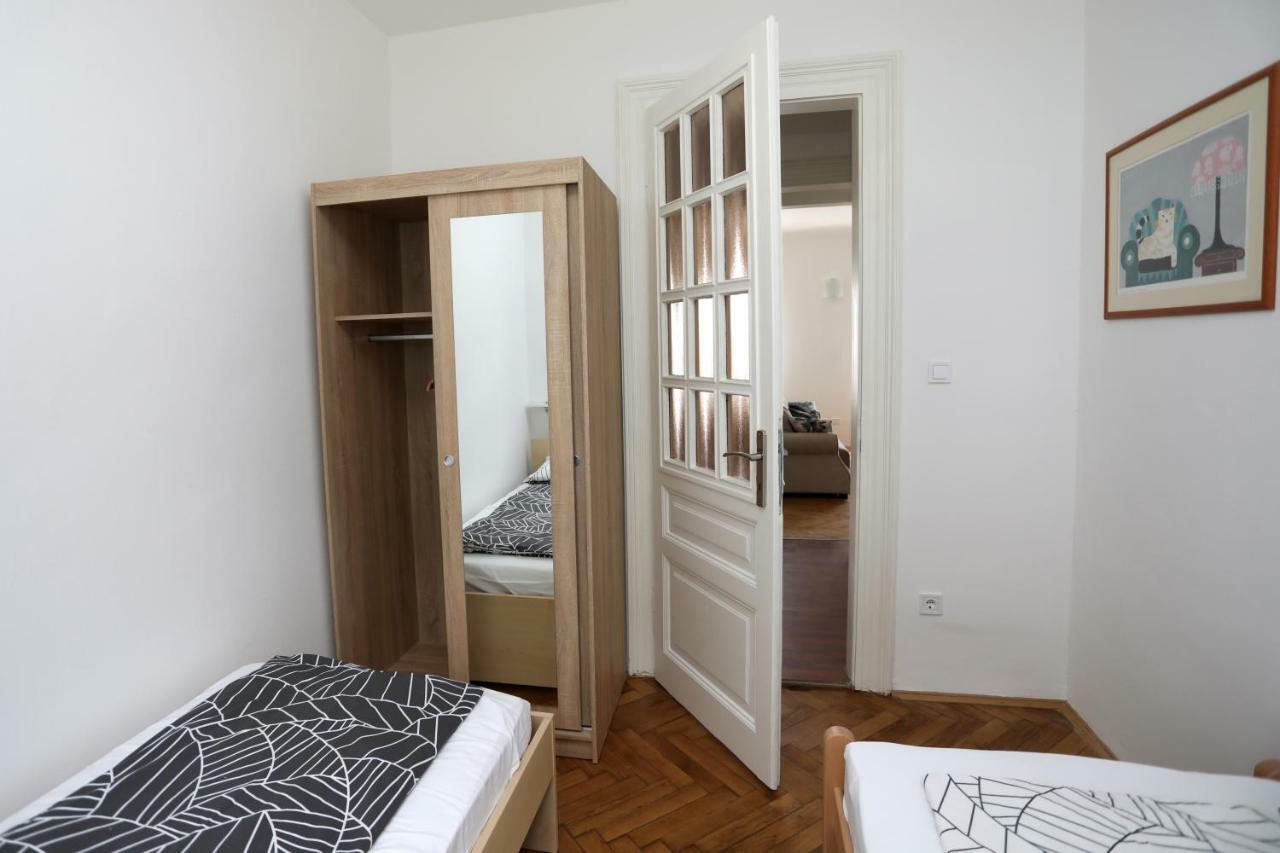 Apartman Cinkopan Pula Extérieur photo